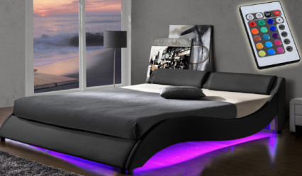 4ft PU Fabric LED Tapicerowana rama łóżka Ottoman ODM OEM Meble do sypialni