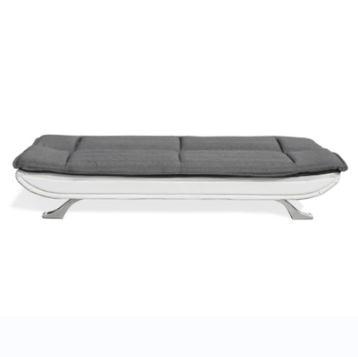 Tkanina węglowa Biała Faux Leather Tuftowana 3-osobowa sofa z chromowanymi stopami
